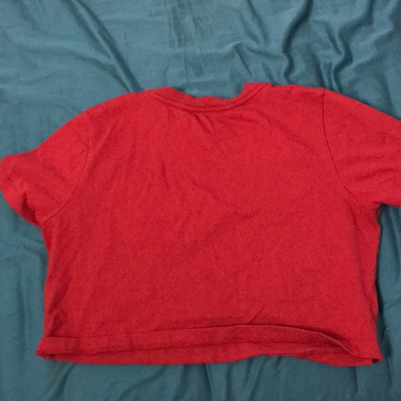 Red crop top - Picture 2 of 4